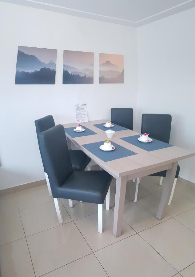 Apartament Rudy 102 Self Check-In 24H Daire Bytom Dış mekan fotoğraf