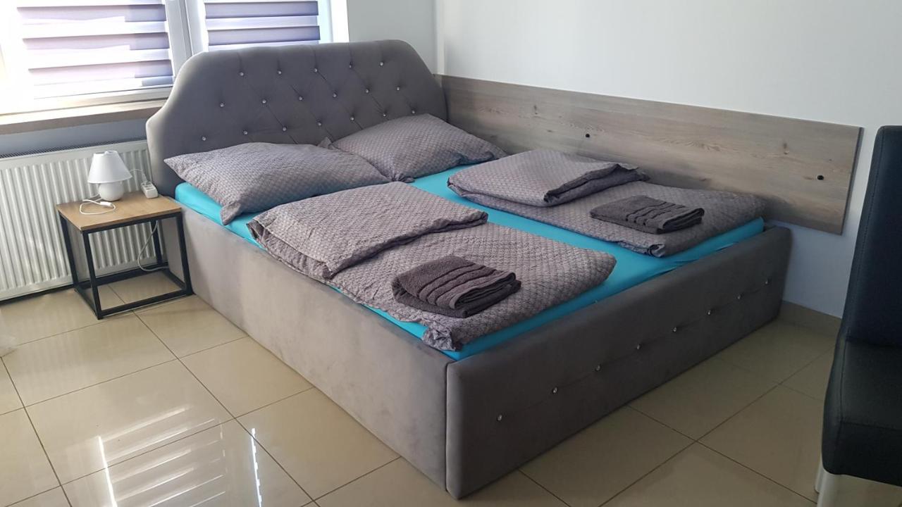 Apartament Rudy 102 Self Check-In 24H Daire Bytom Dış mekan fotoğraf